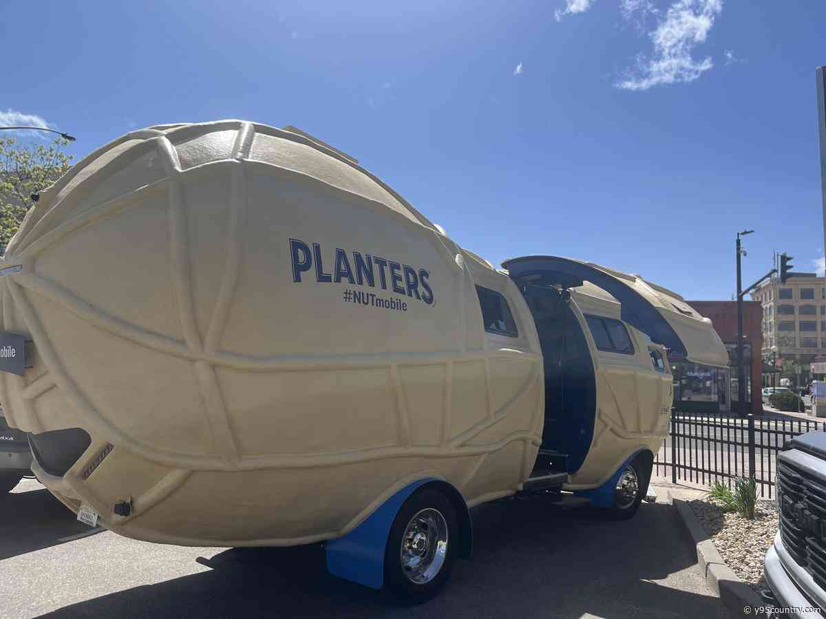 Planters NUTmobile Shells Out Time For Cheyenne, Laramie Visit