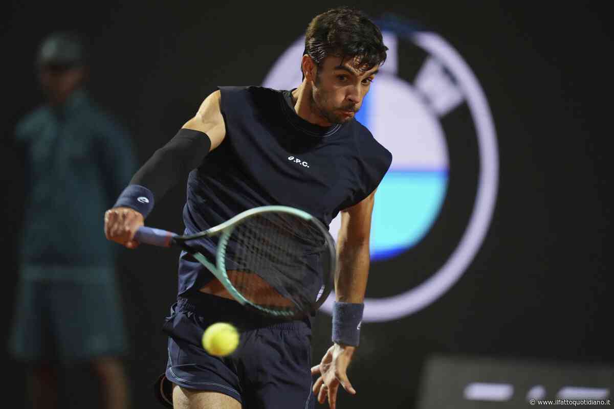 Internazionali di Roma, Musetti dà spettacolo e batte Zverev in due set: la semifinale è sua, affronterà Alcaraz
