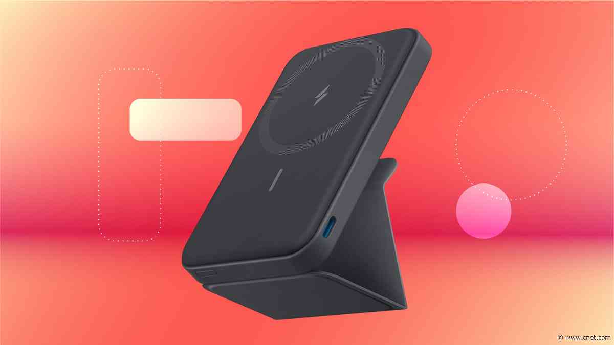 Act Fast to Get This Limited-Time Deal on the Best Portable iPhone Charger I've Found