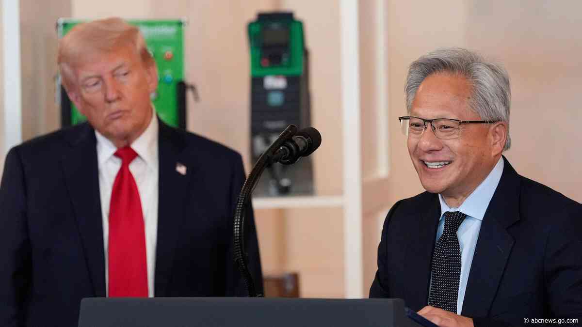 Trump administration rescinds curbs on AI chip exports to foreign markets