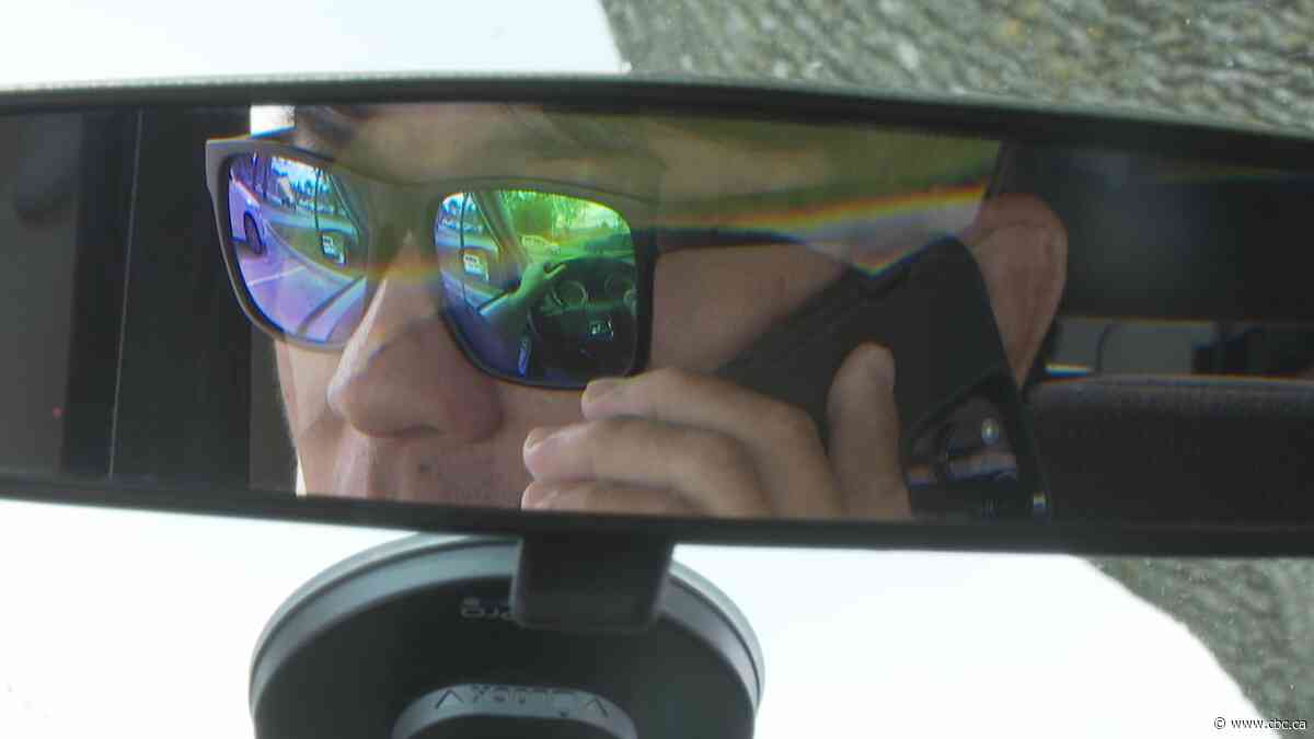 One in five local drivers are distracted behind the wheel, says new University of Windsor study
