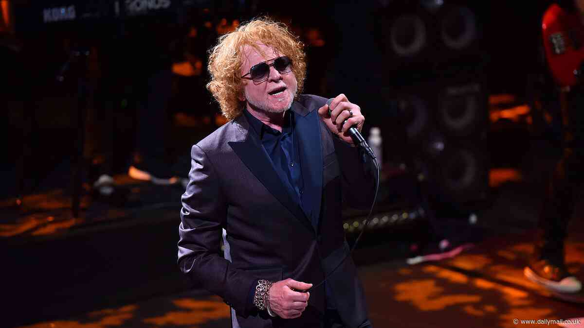 Simply Red concert film 'given trigger warning' because of song lyrics about sex and drinking
