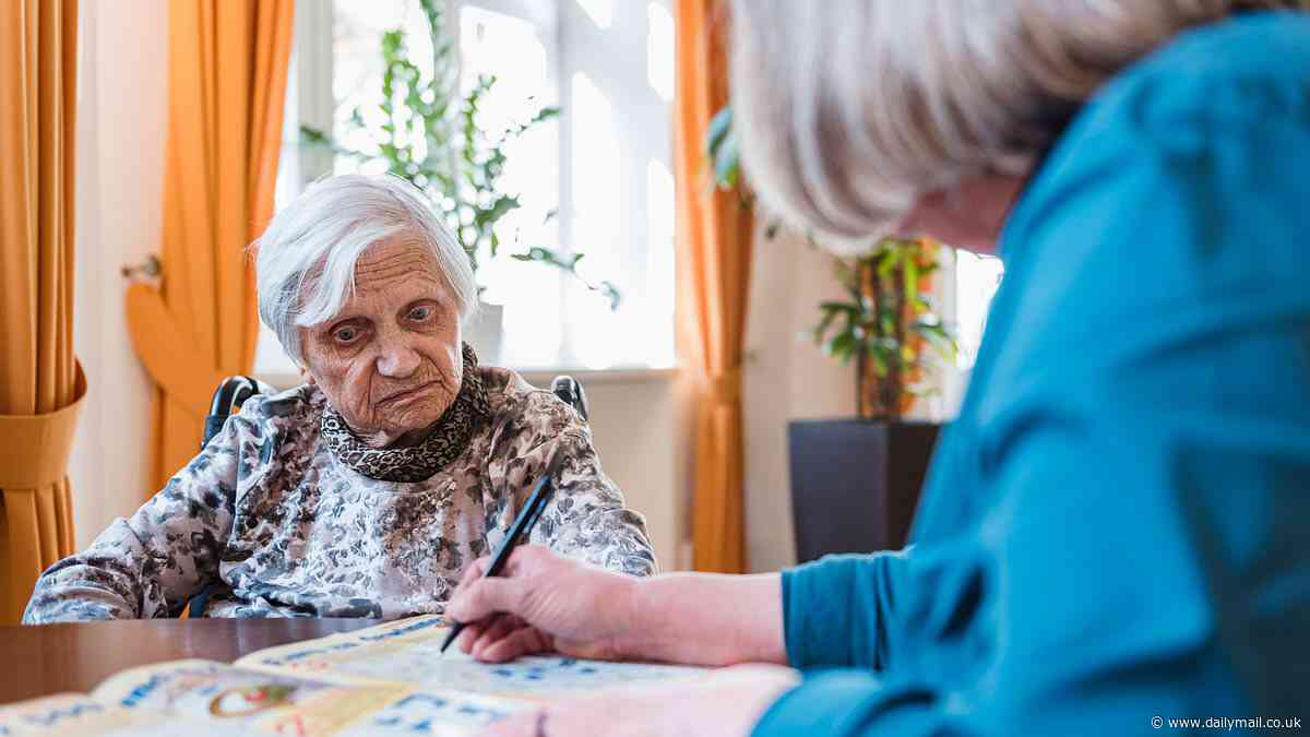 Experts reveal 60-second writing task that can reveal earliest signs of dementia - how do you perform?