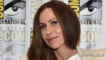 Minnie Driver in vijfde seizoen Emily in Paris