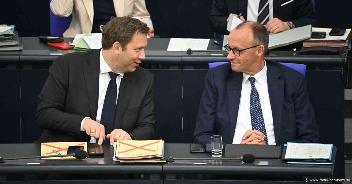 Klingbeils Baustellen: Zwei Haushalte, eine Mission