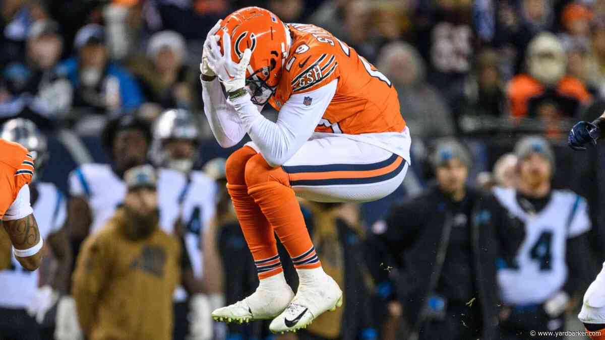 Bears' CB Tyrique Stevenson catches unnecessary stray during the Los Angeles Chargers 2025 Minecraft-themed schedule release