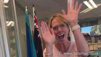 Teal MP Zoe Daniel could now WIN seat of Goldstein weeks after her premature victory dance went viral
