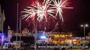 Netzreaktionen: Wolfsburg diskutiert das Thema Feuerwerk heiß