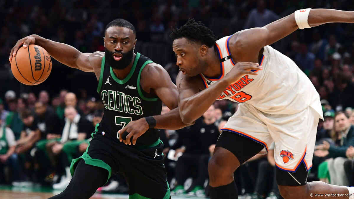 Celtics run away from Knicks in Game 5 to stave off elimination