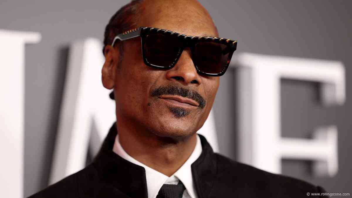 Snoop Dogg’s New Album ‘Iz It A Crime?’ Is Here