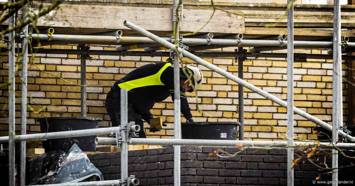 Aantal vergunningen voor nieuwbouwwoningen flink afgenomen: ‘Teleurstellend’