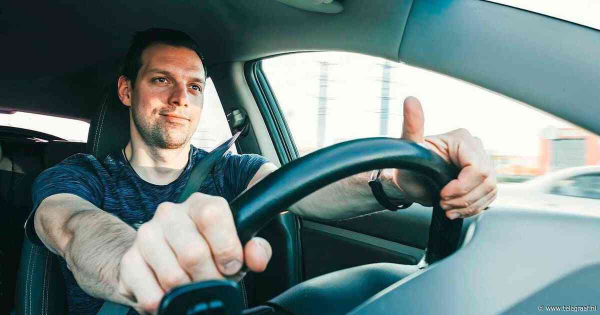 Trekt je auto echt sneller op met E5-benzine? Dit zijn de verschillen tussen dure en goedkope brandstof