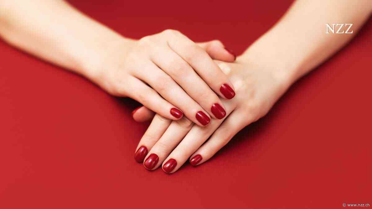 Die Kreditkarte auf dem Fingernagel: Ein Schweizer Nagelstudio will das Bezahlen mit einem Chip revolutionieren