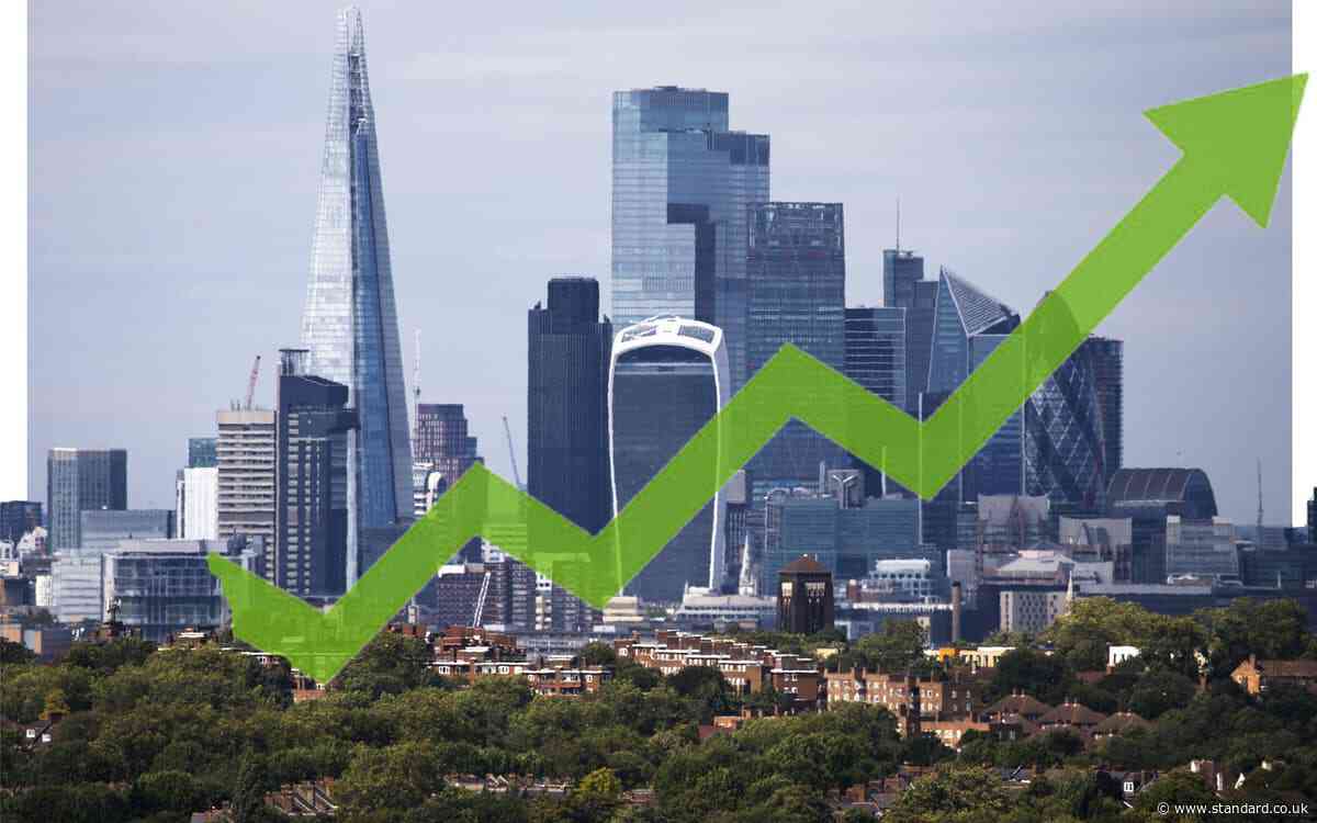 Economy shoots ahead at faster than expected 0.7% in first quarter