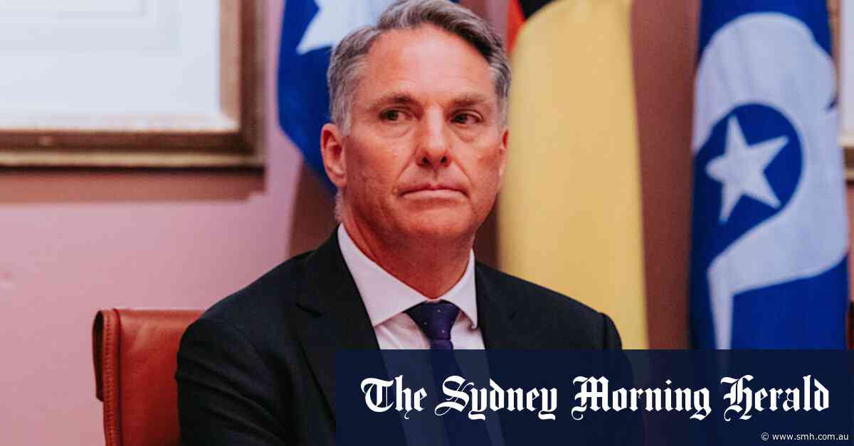 Marles praises Dreyfus while refusing to acknowledge he deposed him