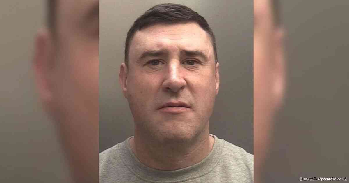 Woman's warning to police after what boyfriend did outside Lime Street