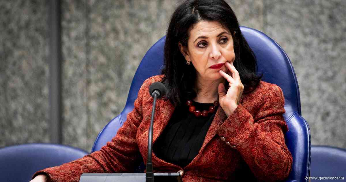 Ambtenaar Sonja K. ontkent dat zij lekte over onderzoek naar ex-Kamervoorzitter Arib