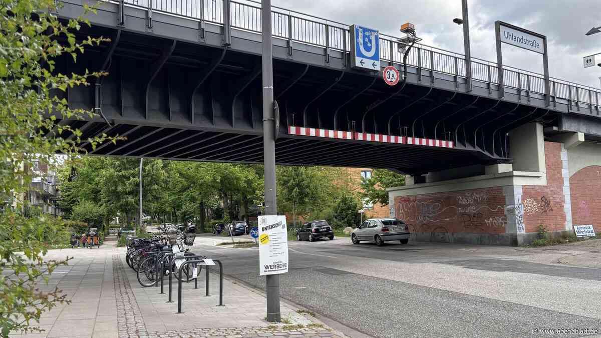 Warum neue Radbügel an Hamburger U-Bahn-Station wieder verschwinden