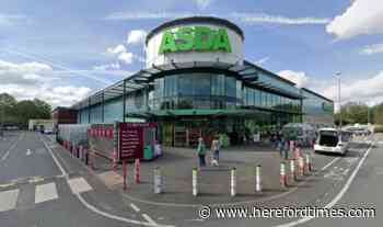 LIVE: Celebrity makes appearance near local supermarket