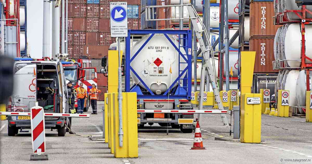 NL-Alerts voor gaslekkages Botlekgebied en Leiden: advies om binnen te blijven en ventilatie uit te zetten