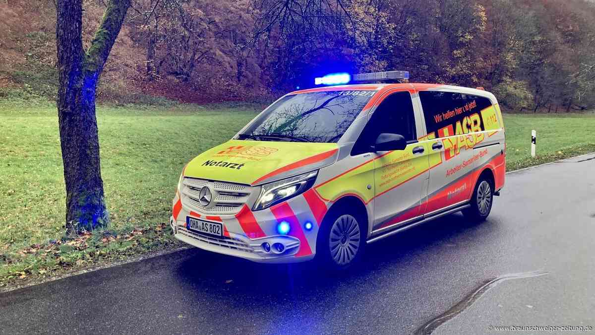 Tödlicher Unfall in Göttingen: Baum begräbt Mann unter sich