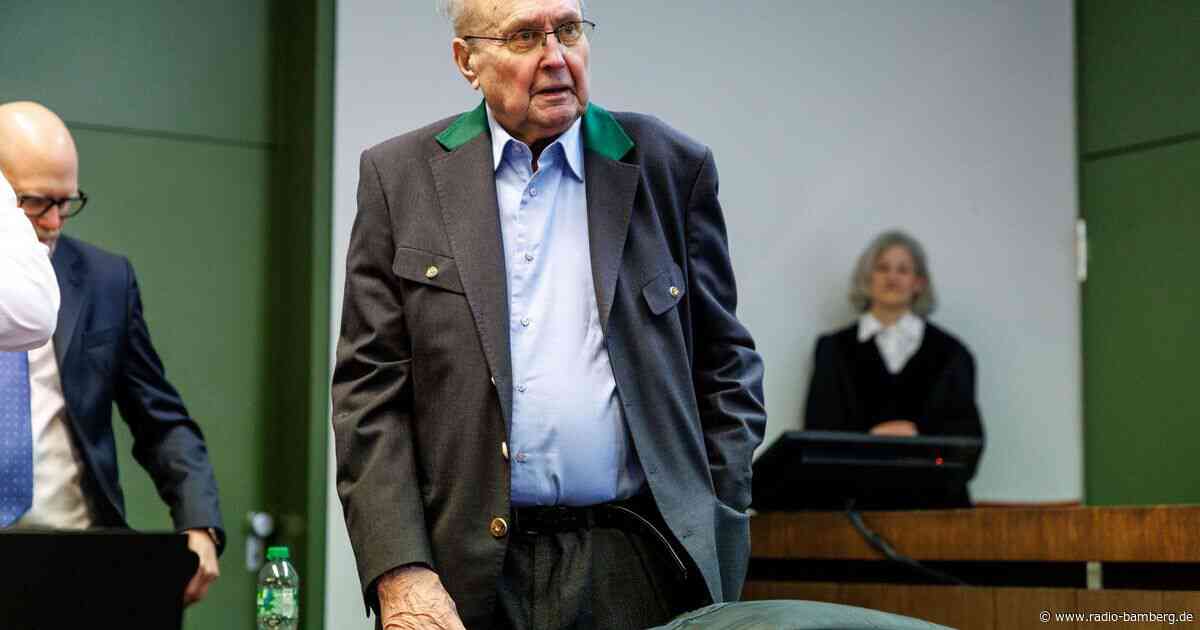 Gericht: Ex-Abgeordneter gesteht in Aserbaidschan-Affäre