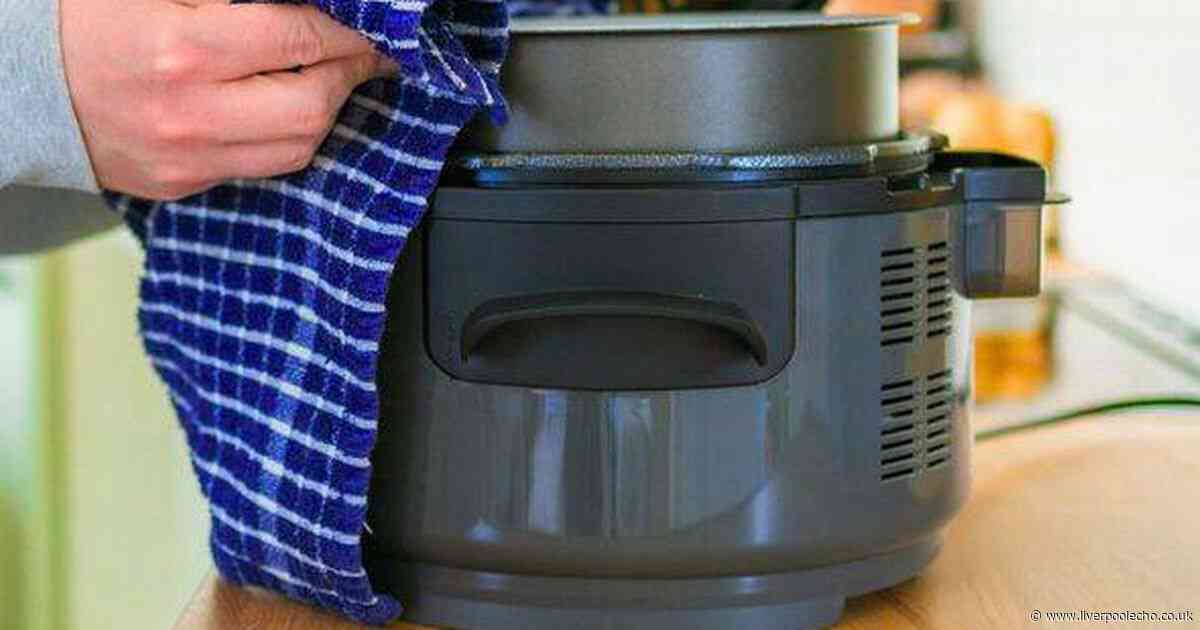 Cleaning experts share five-minute task you must do after using your air fryer
