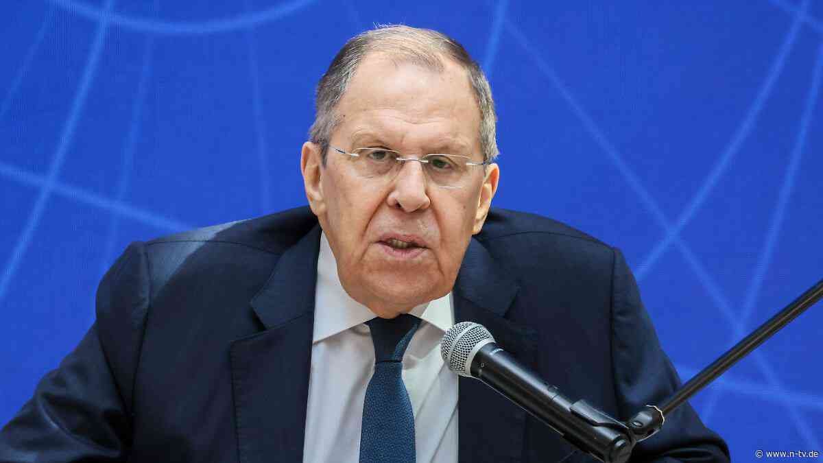 Pöbeleien gegen Selenskyj: Putin kneift, Lawrow ätzt gegen alles und jeden