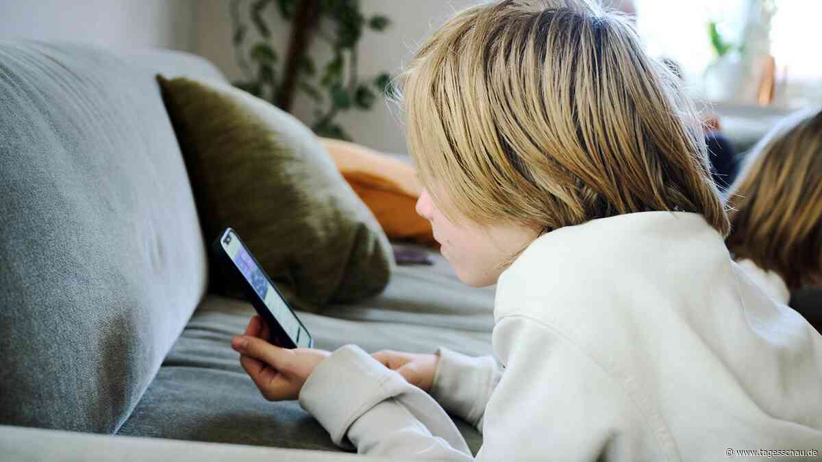 Deutsche Kinder sind laut OECD-Studie besonders viel am Bildschirm