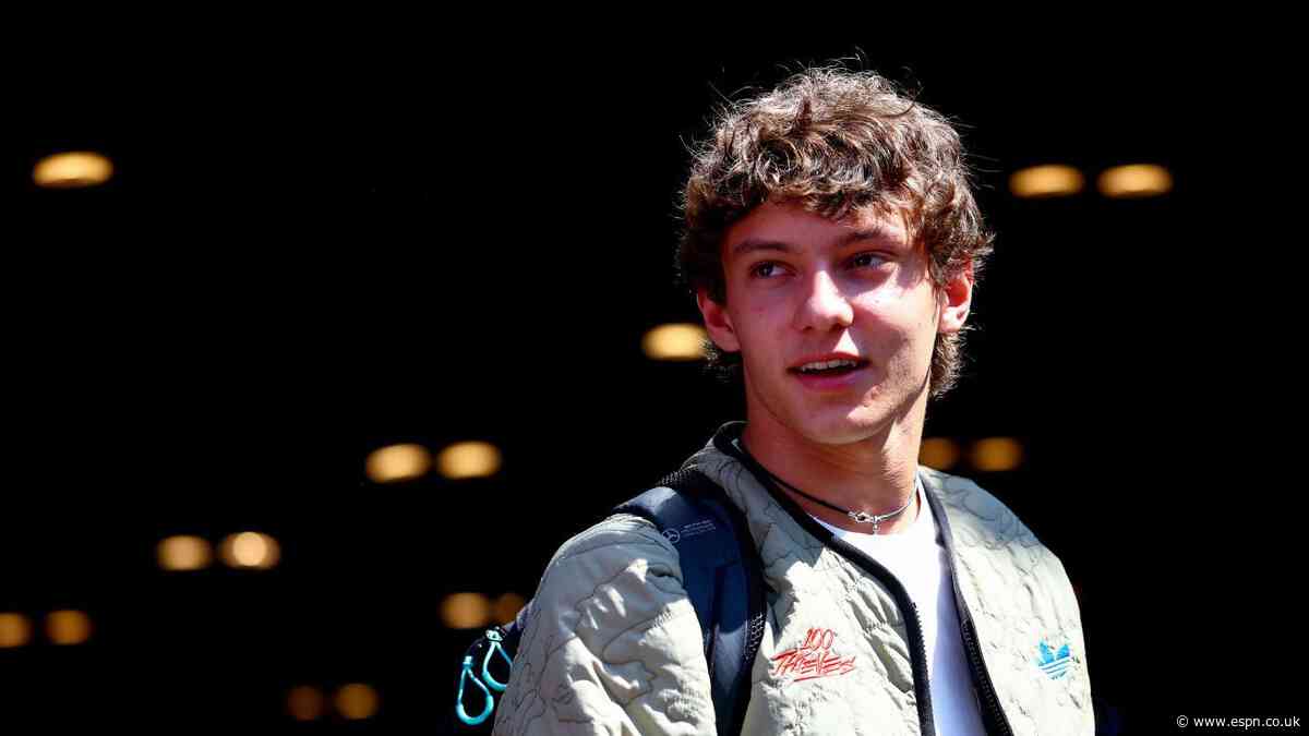 Antonelli brings classmates to Imola paddock