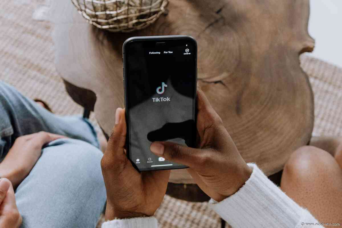 Mexique: enquête et spéculations après le meurtre d'une influenceuse en direct sur TikTok