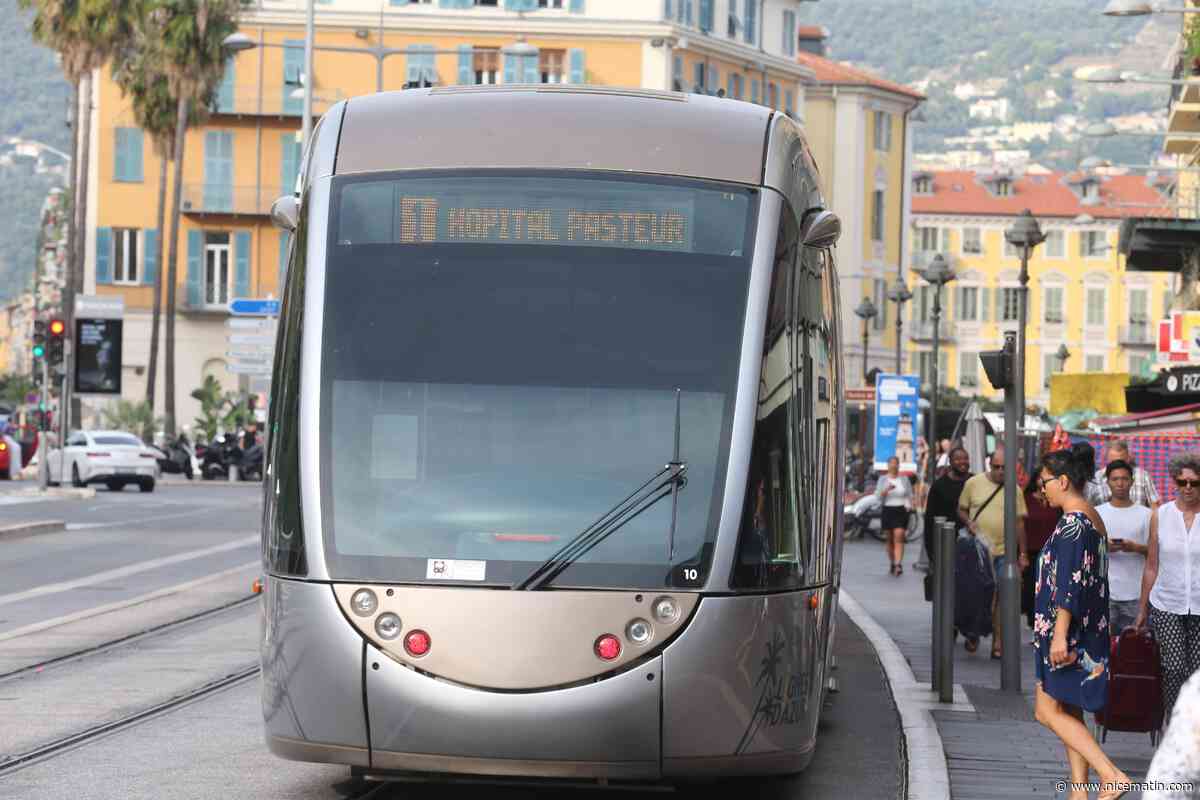 Une voiture et un tramway entrent en collision à Nice, un blessé