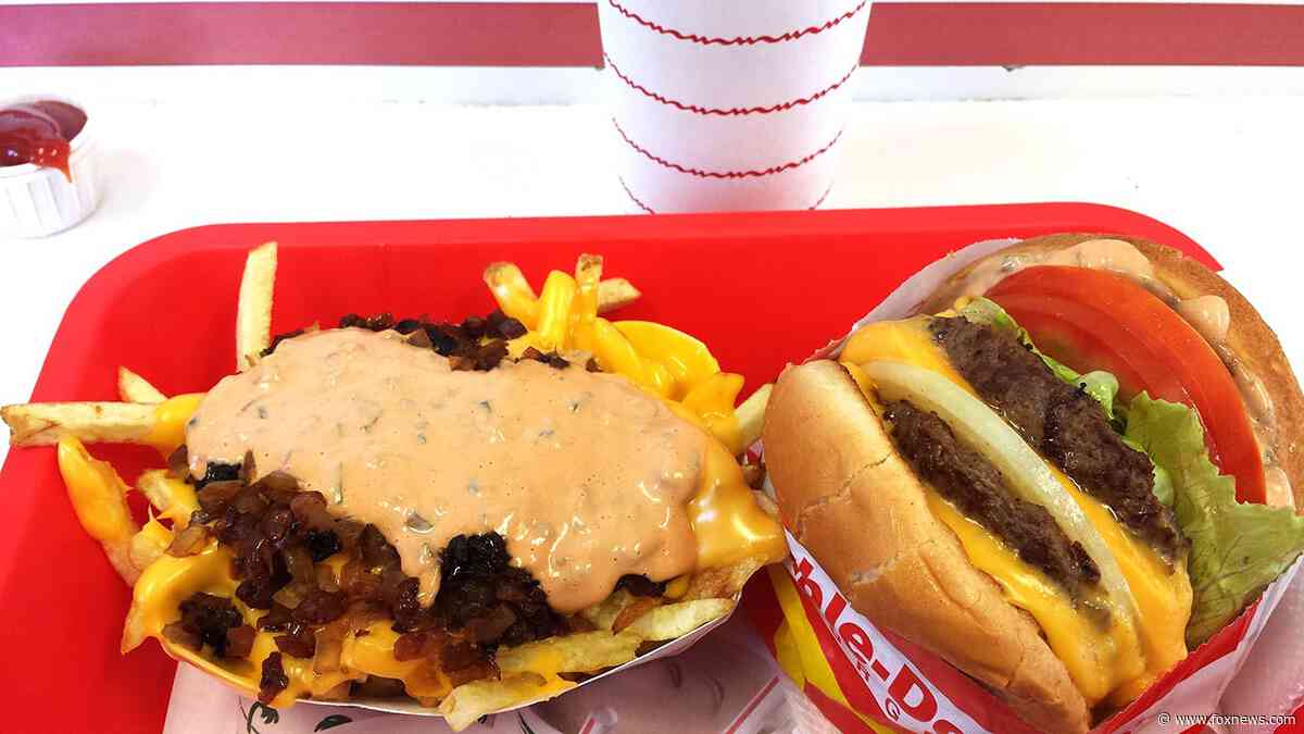 Big burger chain's ingredient changes, plus flight passenger's vaping concerns