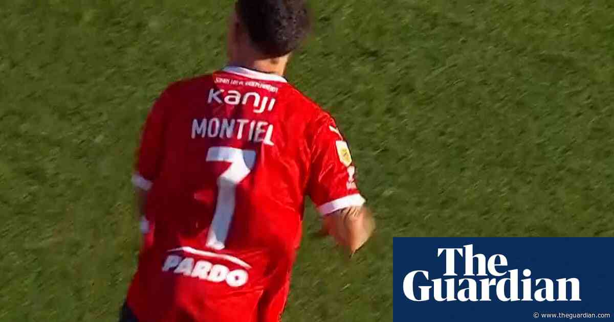 Bicycle kick winner for Club Atlético Independiente against Independiente Rivadavia – video