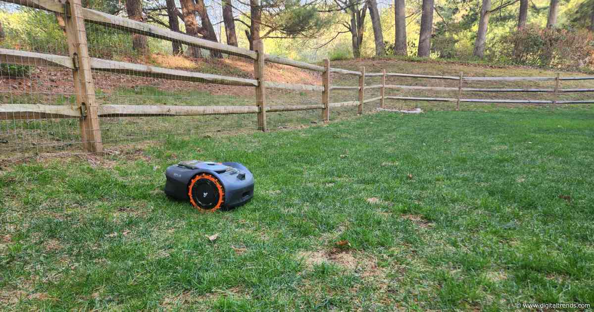 Navimow i110 robot lawn mower review: easy to setup and a breeze to operate