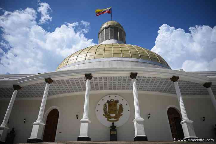 ¿Cuánto lleva el Parlamento sin sesionar?