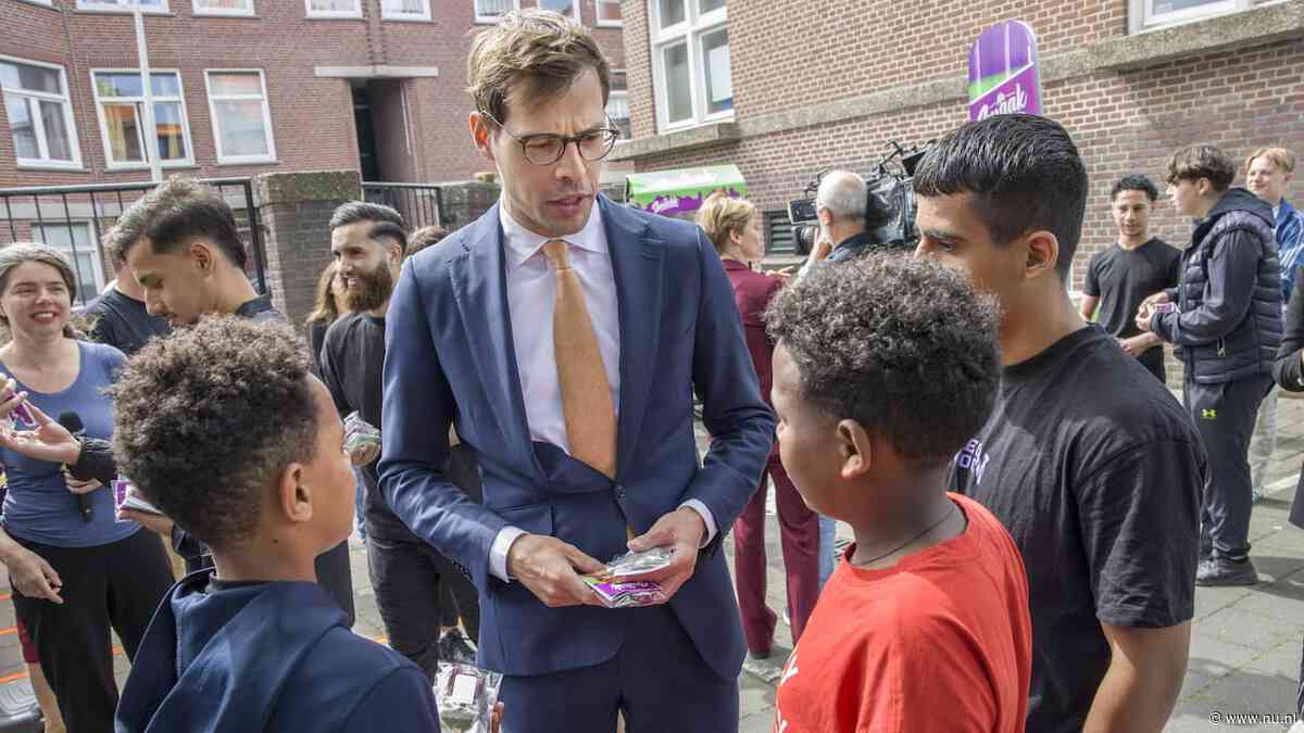 Kabinet snijdt in pot voor schuldhulp ondanks torenhoge ambities