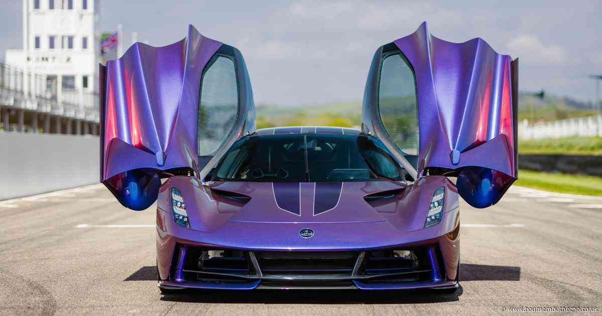 Stunning line-up of supercars for Beaulieu Supercar Weekend
