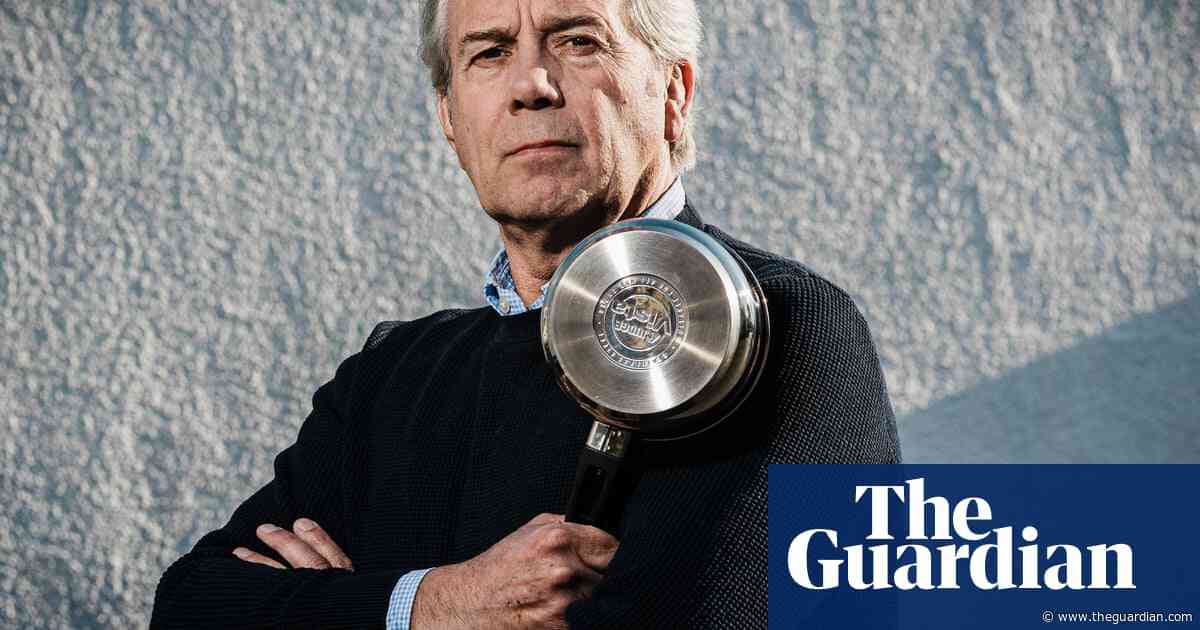 Experience: I fought off a polar bear with a saucepan