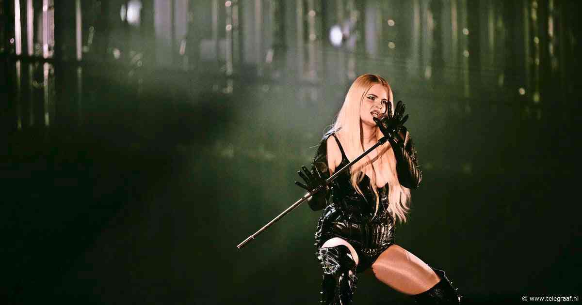 De tops en flops van het Eurovisiesongfestival: ’Stoere Jesus Christ Superstar-type knapt bijna uit outfit’
