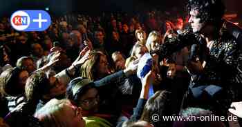 Kiel: Elvis-Interpret Nils Strassburg mit Show in der Wunderino-Arena