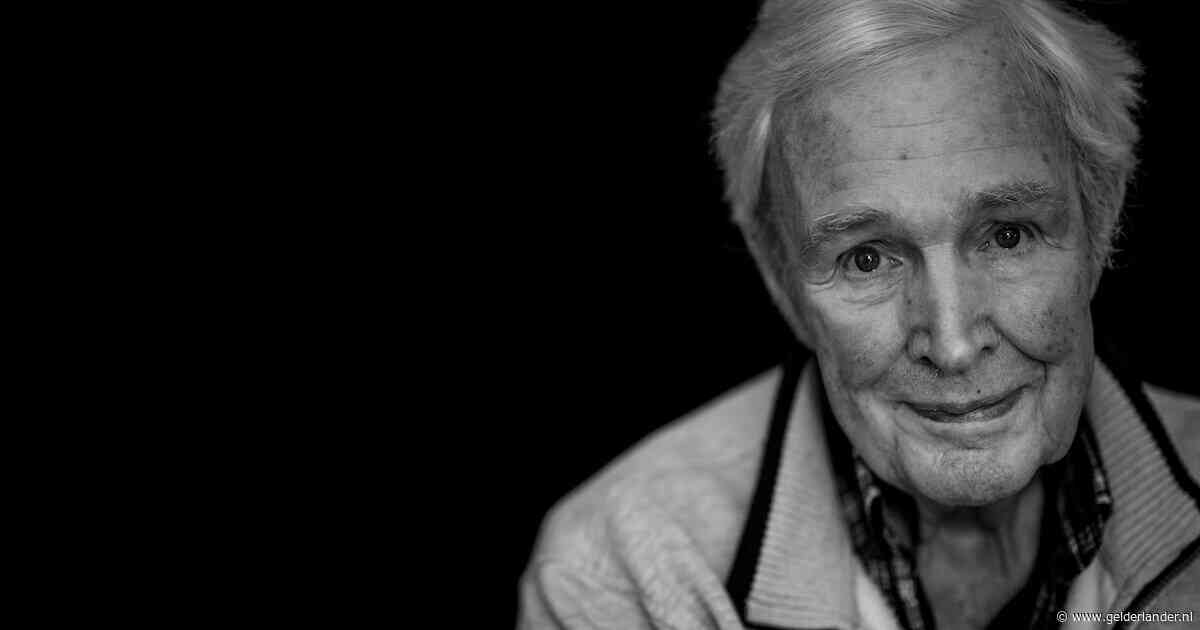 Voormalig D66-politicus en schrijver Jan Terlouw (93) overleden