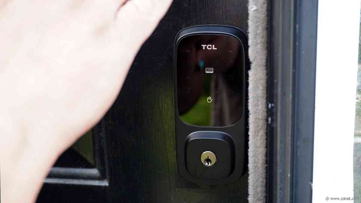 I tested a TCL smart lock, and its palm vein recognition feature blew me away