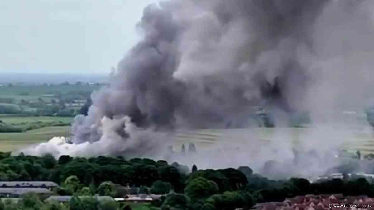 Bicester fire live updates: Starmer leads tributes after two firefighters and member of public killed in blaze at RAF base