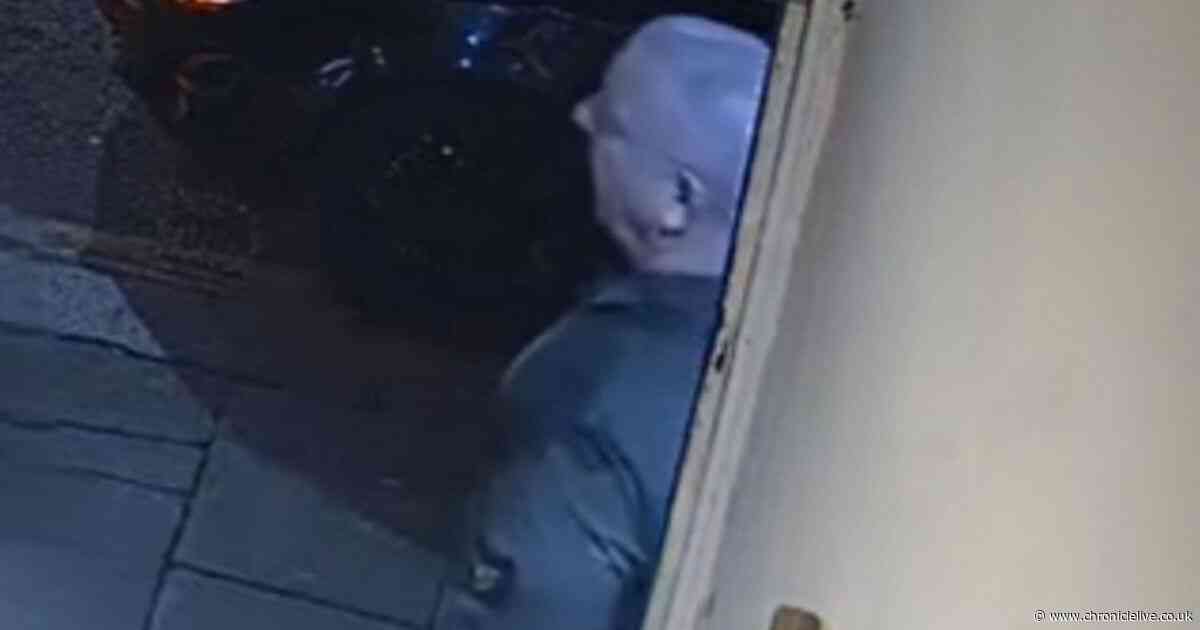 Police investigating Newcastle city centre pub assault which left a man needing surgery