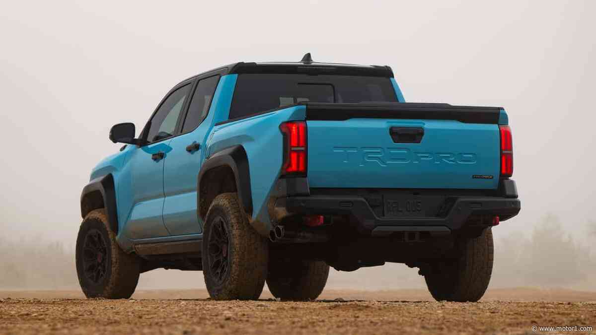 Toyota's New Blue Paint Is Awesome, But It's Only for a Few Models