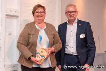 Servantes Awards 2025 zetten lokale ambtenaren in de bloemetjes: Loopbaanprijs voor Paula Aelbrecht