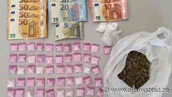 Dealer gooit drugs uit raam bij huiszoeking in Zandvliet