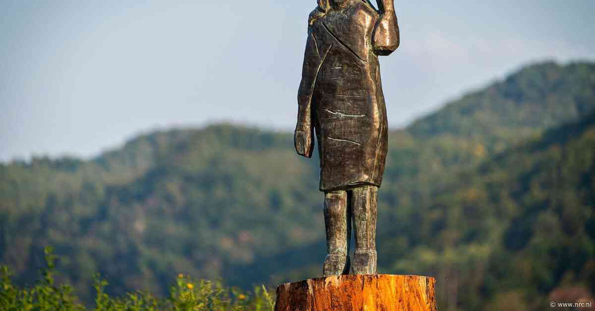Ook bronzen standbeeld van Melania Trump houdt in Slovenië geen stand: bij enkels afgehakt en gestolen