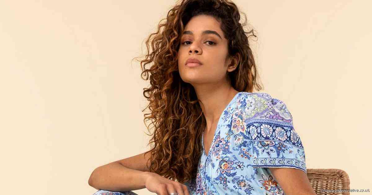 Roman shoppers wowed by floral maxi dress that 'makes you feel amazing'